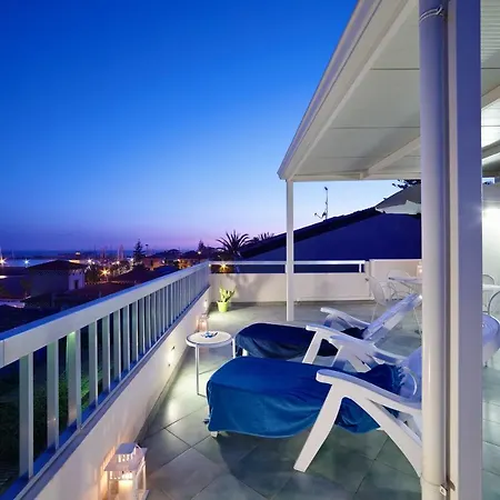 Archimede, Appartamento Con Vista In Centro A Marina Di Ragusa Exterior photo