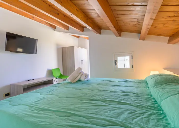 Archimede, Appartamento Con Vista In Centro A Marina Di Ragusa